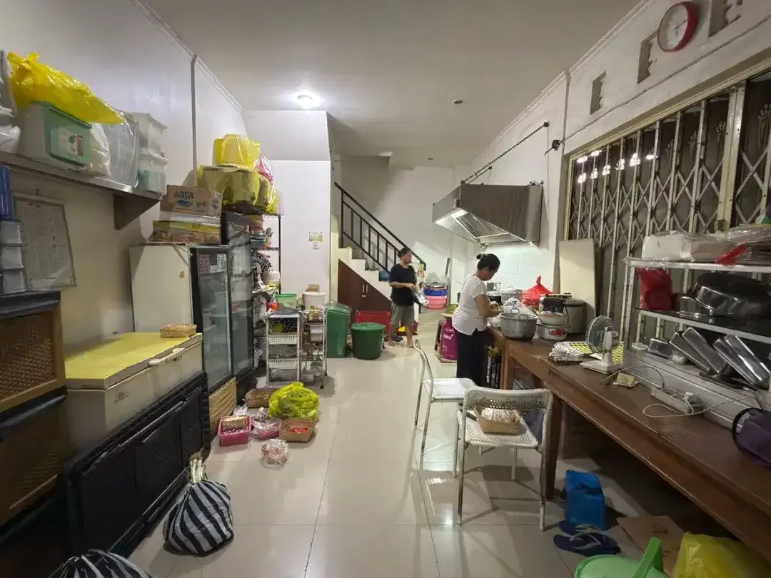 Ruko Komersial dengan Potensi Sewa Tinggi di Tegal Kertha Denpasar Barat - Image 4 of 10