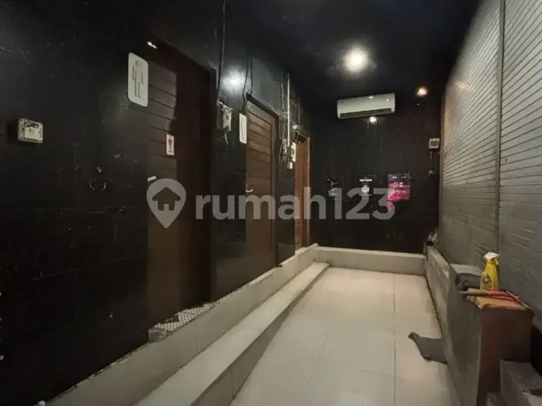 Leasehold Or Freehold Land With Shop Building At Main Road Canggu - Image 2 of 5