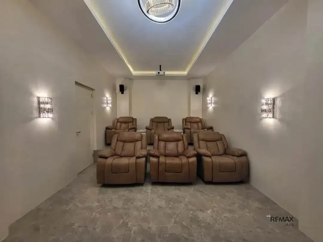 Villa Mewah Ikonik Dijual di Jimbaran, Badung Area - Image 6 of 6