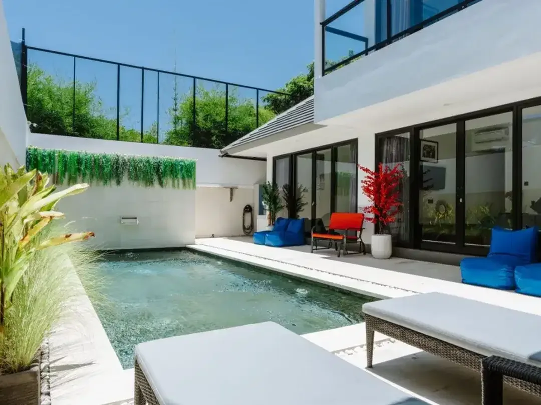 Freehold - Exclusive Luxury Villa in Berawa, Canggu Your Private Paradise Awaits - Image 2 of 10