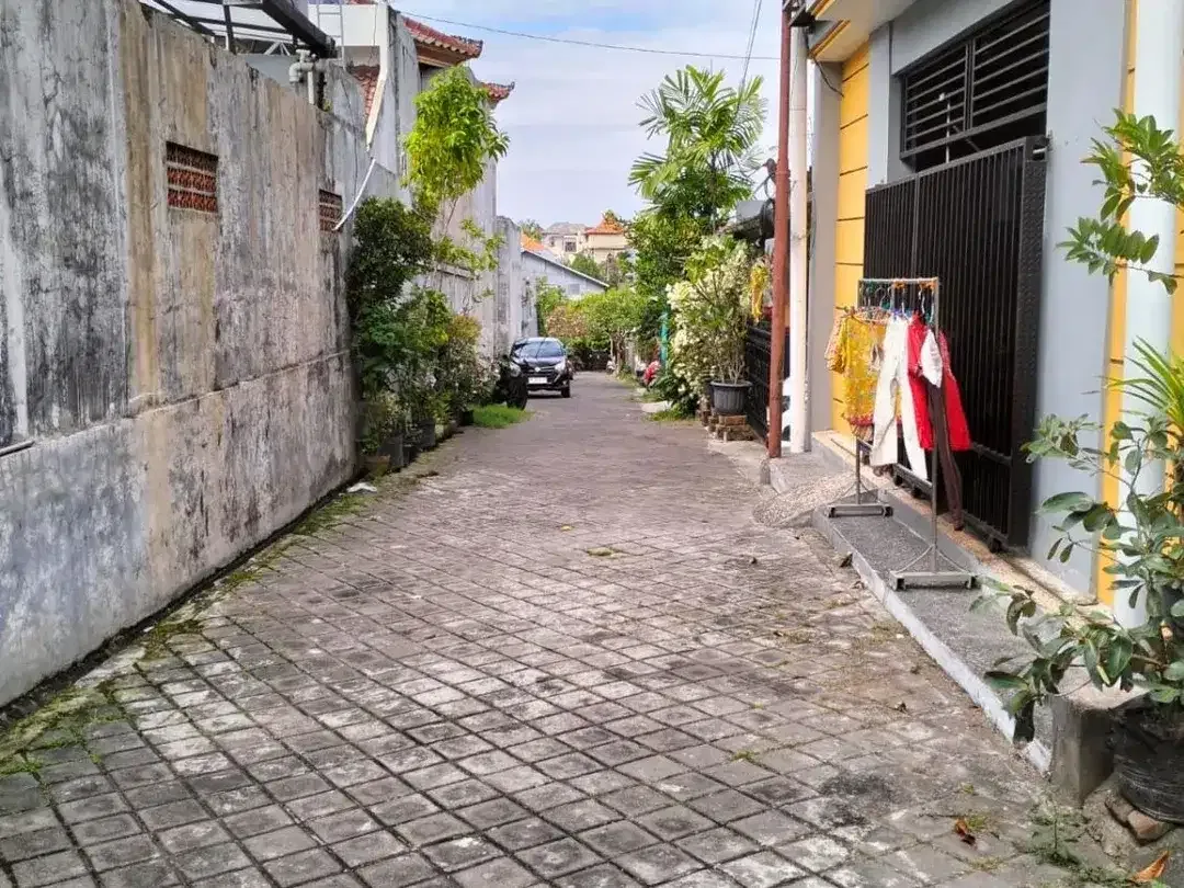 Di Jual Tanah 1 Are + Rumah - Padang Sambian - Denpasar Barat - Image 5 of 5