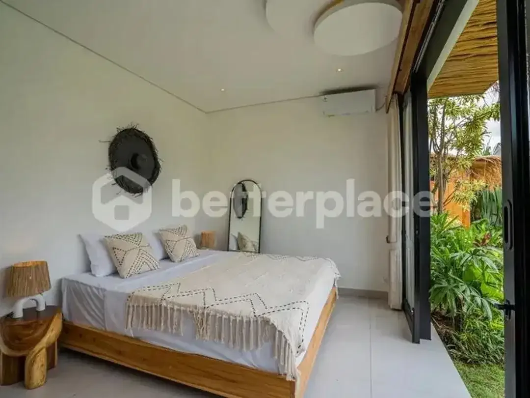 Modern and Spacious 4 Bedroom Villa in Kerobokan Area - Image 10 of 10