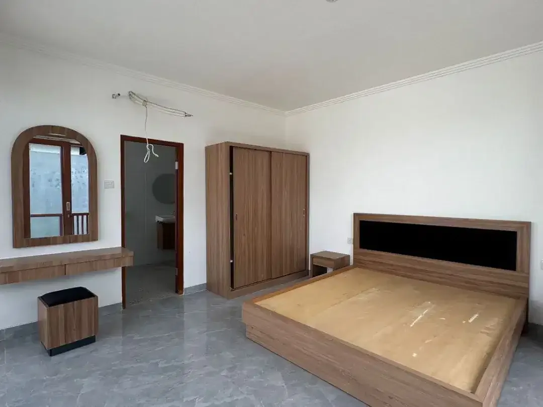 Dijual Villa Mewah Dekat Pantai di Canggu - Image 4 of 6