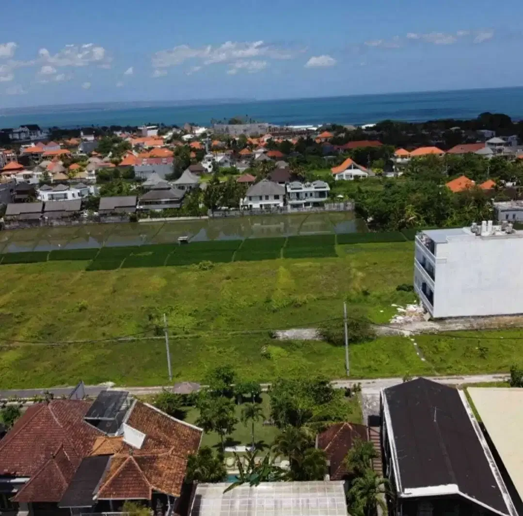 TANAH CANGGU BERAWA DEKAT FINNS BEACH CLUB DAN HOLLYWING - Image 4 of 10