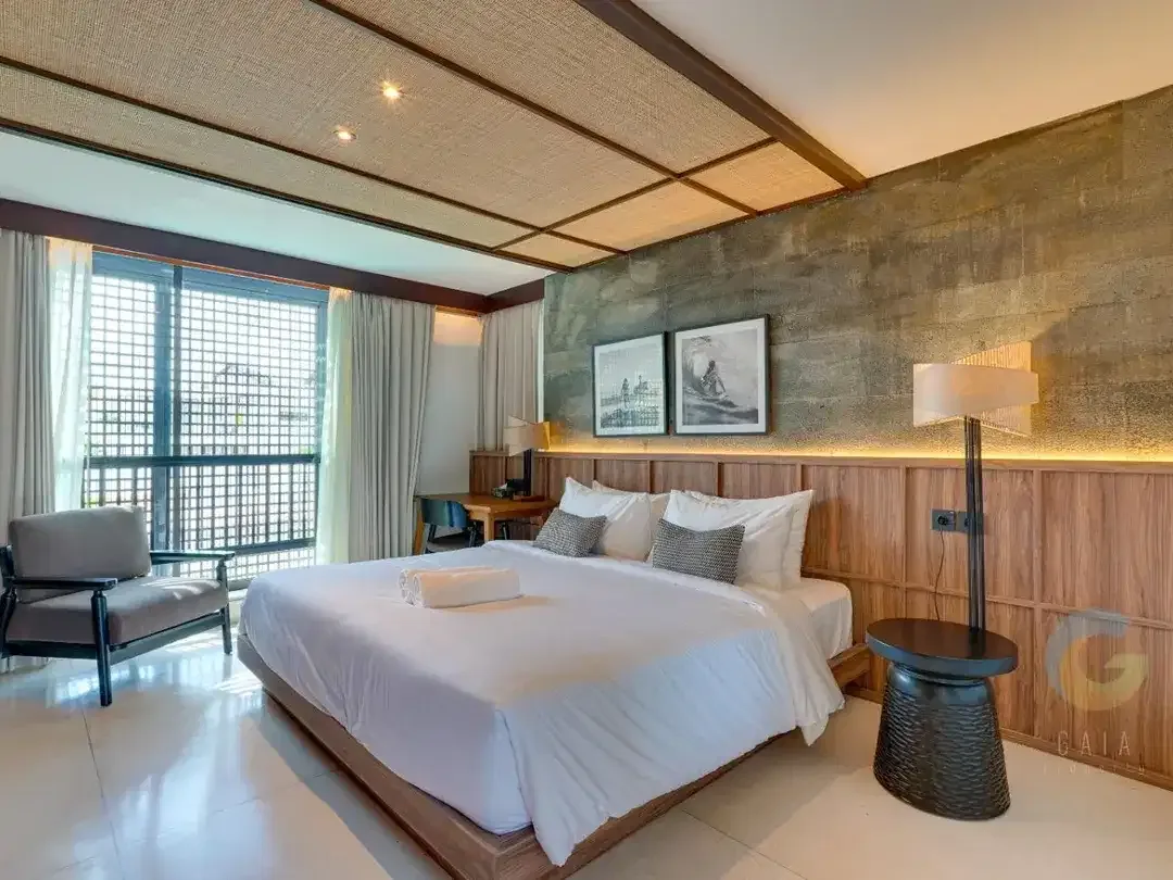For Sale 5 Bedrooms Villa In canggu - Image 2 of 10