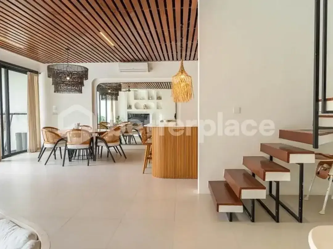 Modern Leasehold Living on Nelayan, Batu Bolong, A 3 Bedroom Villa Investment in the Heart of Canggu - Image 6 of 10