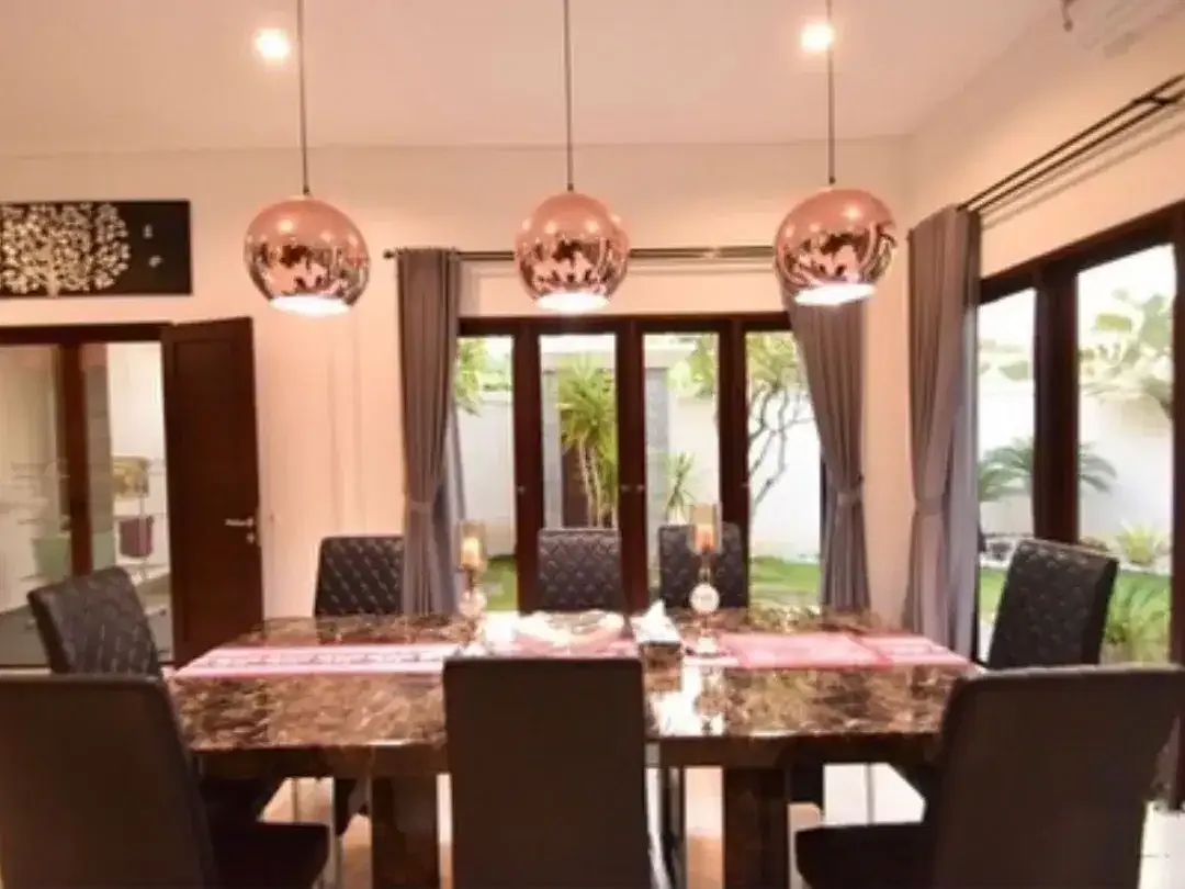 Villa For Sale in Berawa Beach Canggu - Image 5 of 10