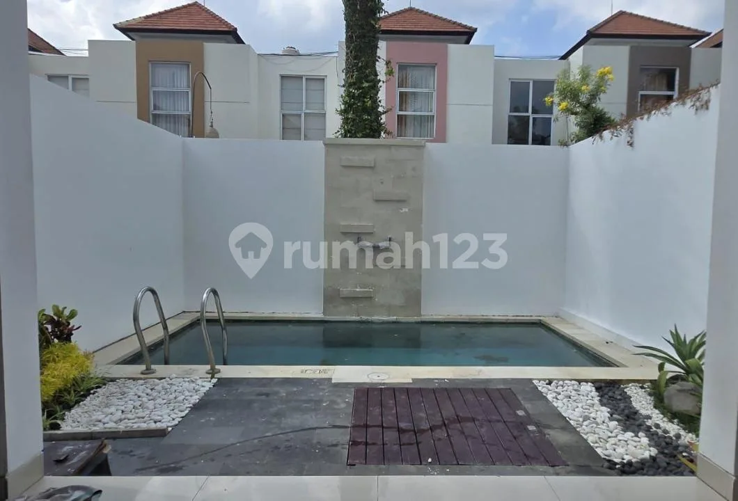 Long Lease Newly Renovated Private Townhouse In Kerobokan Seminyak - Image 3 of 4