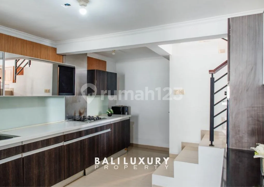 Vila Hak Milik Renovasi Baru Dekat Ayana & Raffles Jimbaran - Lokasi Prime - Image 4 of 4