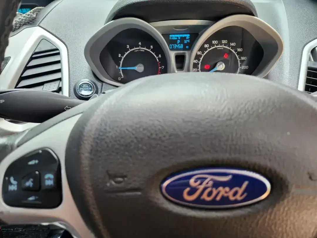 Ford Ecosport 2014 dijual, 100jt nego - Image 5 of 8