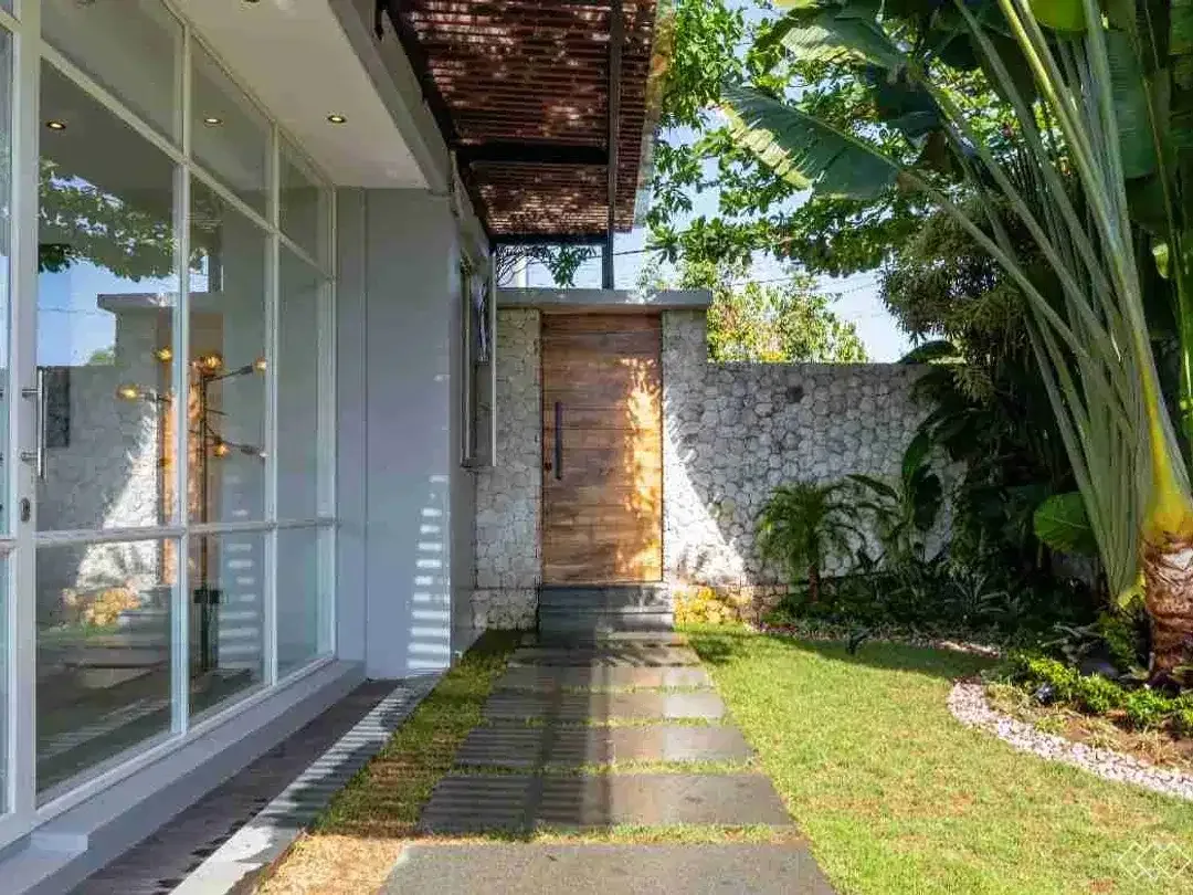 Luxury Villa Full Jungle View Jimbaran - Image 9 of 10