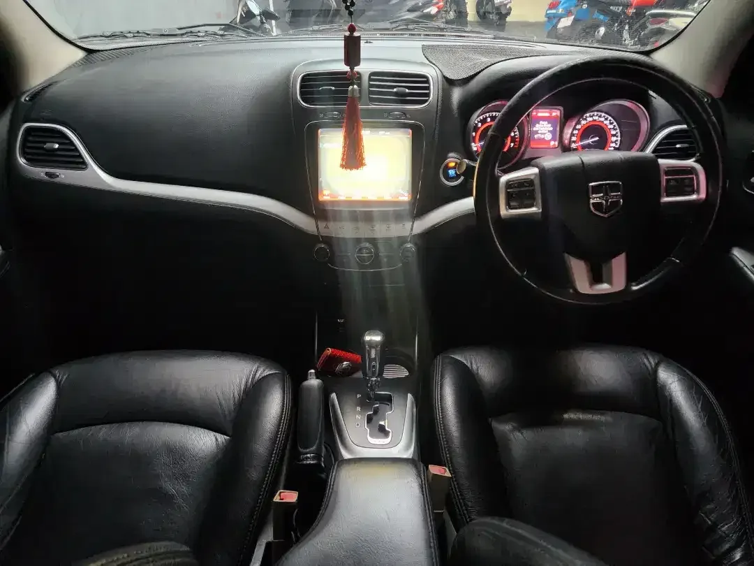 Dodge Journey 2.4 AT, SXT 2012 - Image 5 of 8