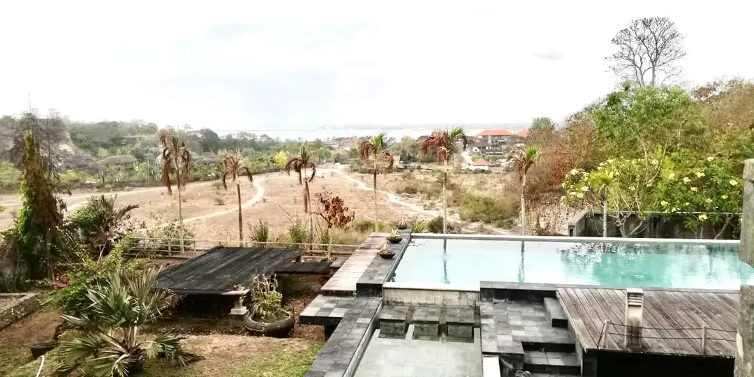VILLA FOR SALE WITH JIMBARAN BAY & AIRPORT VIEW - Image 4 of 9