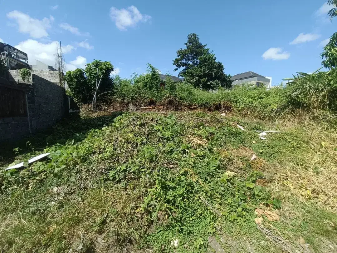 Dijual Murah Tanah Kavling Kecil dan Langka di Berawa Canggu - Image 1 of 5