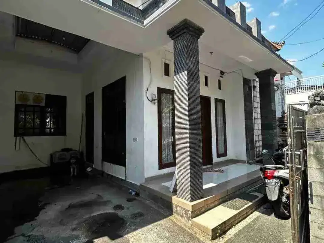 Jual Rumah 1lt Jl Sekar Jepun Denpasar Timur , SHM area Perumahan Tidak Banjir. r - Image 1 of 10