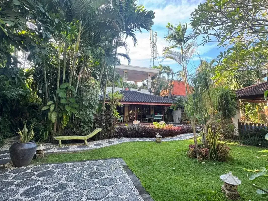 Balinese Style Villa di Jantung Seminyak, 70 Meter Dari Bintang Supermarket - Image 1 of 10