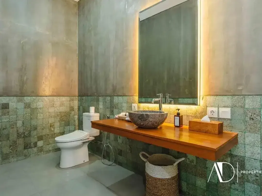FREEHOLD | MODERN TROPICAL DESIGN VILLA IN PRIME CANGGU - Image 4 of 10
