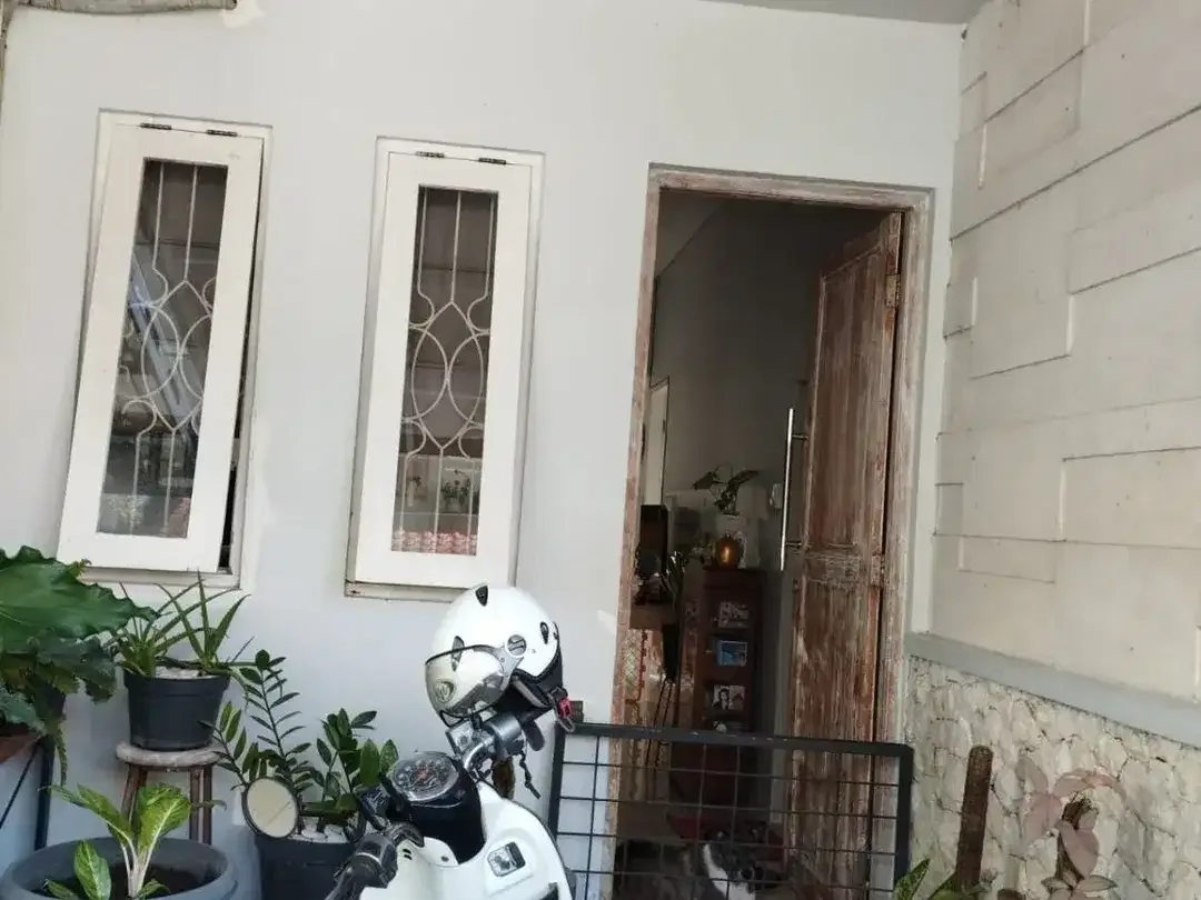 Rumah Modern Minimalis di Cluster One Gate System Kerobokan - Image 3 of 10