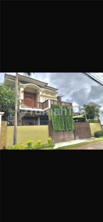 Rumah Mewah dan Strategis di Pusat Renon Denpasar - Image 2 of 4