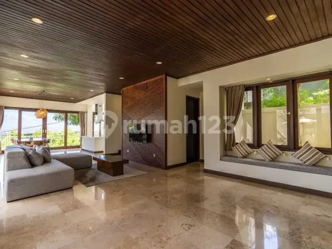 Luxury Villa With Unblocked Ocean View For Sale In Jimbaran - Image 5 of 6
