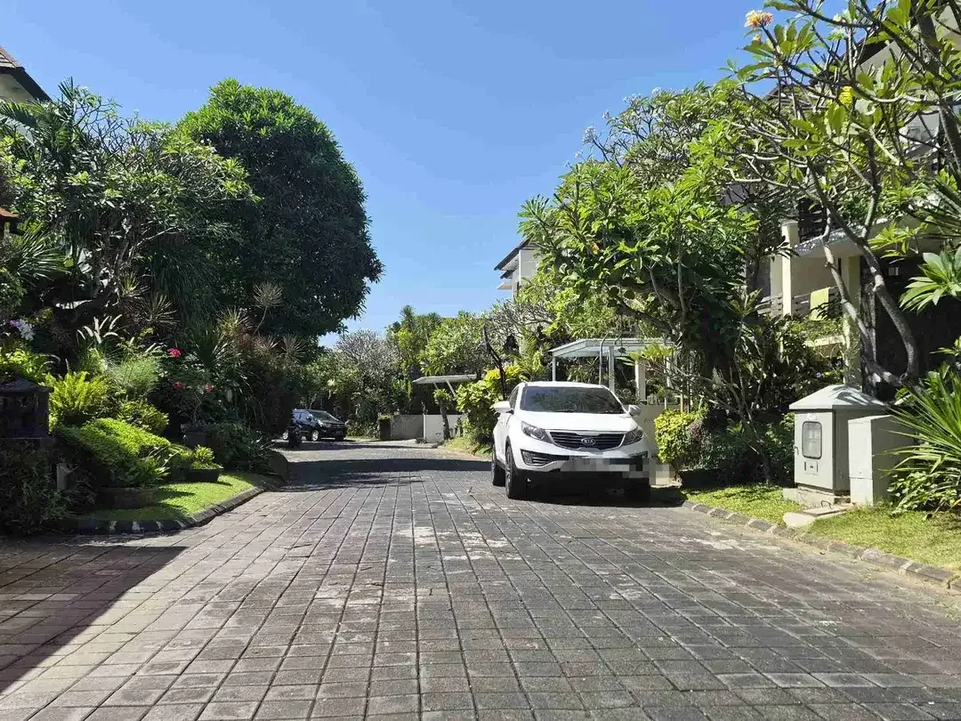 Rumah 3 Lantai Cluster Elite Hayam Wuruk Denpasar - Image 6 of 10