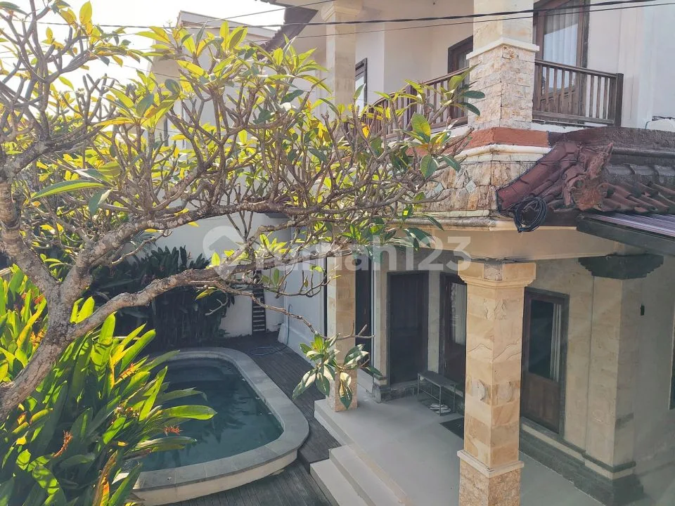 Yearly Rental 3 Bedrooms Villa Tegal Cupek - Umalas - Image 4 of 4