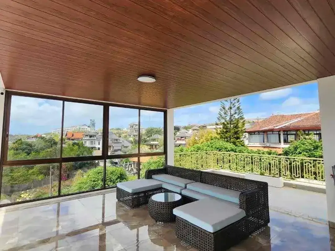 Dijual Luxury Villa di Jimbaran Dengan Spectacular View Airport, Laut, Tol dan Gunung - Image 4 of 10