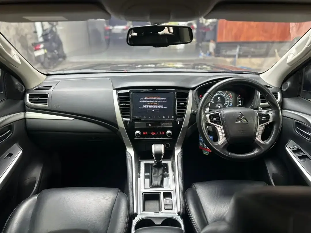 PAJERO SPORT DAKAR NEW MODEL 2021 TERIMA DK - Image 8 of 10