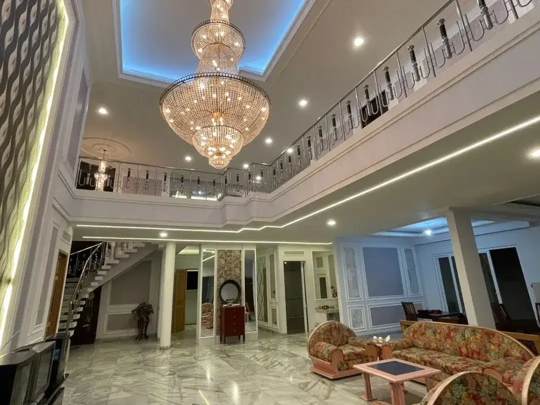 Dijual Rumah American Classic Style Lokasi Strategis Gatsu Denpasar - Image 7 of 10