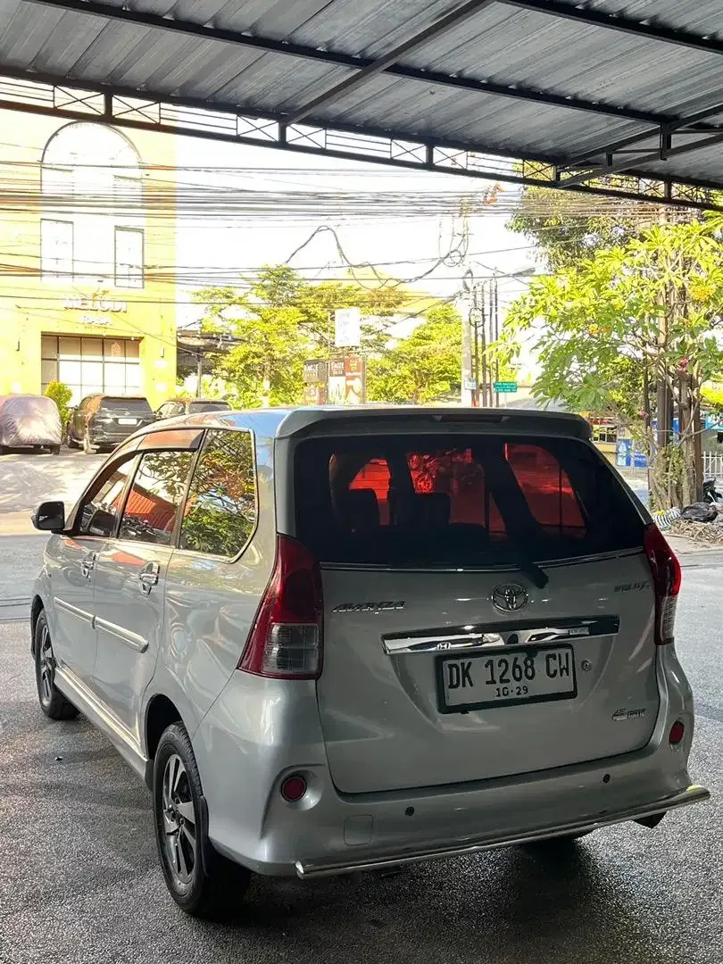 Avanza veloz 1.5 matic 2014 DP 7 JT - Image 6 of 9