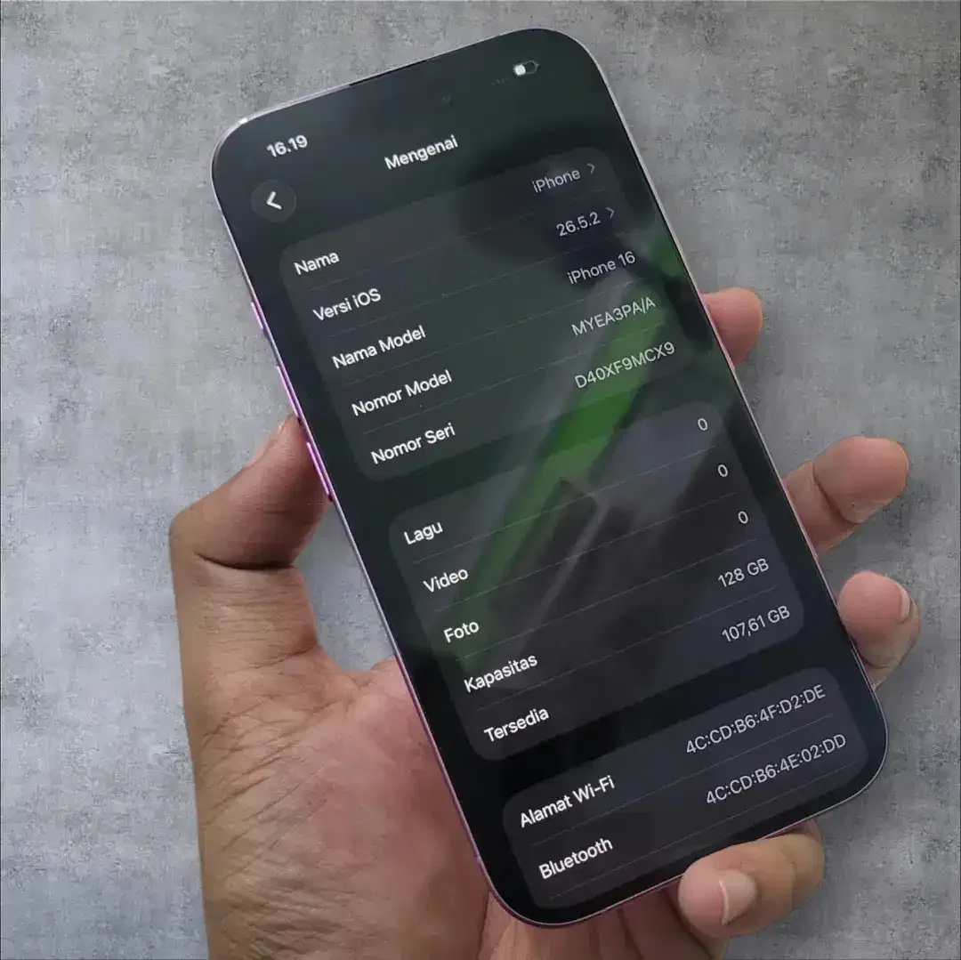 Iphone 16 128 GB ibox Garansi On - Image 2 of 3
