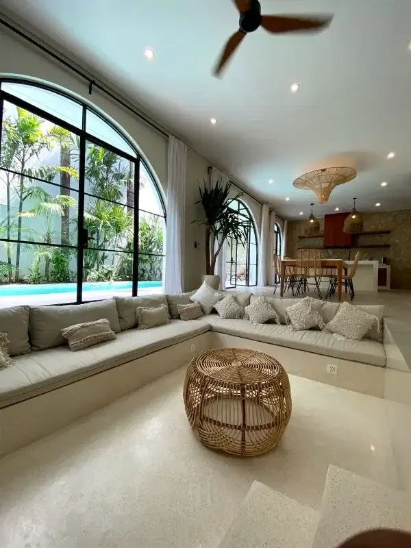 MEDITERRANEAN LUXURY VILLA AT UMALAS - Image 1 of 10