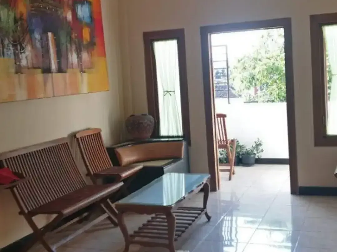 KUTA RUMAH DAN HOMESTAY 3 LANTAI DI PANTAI KUTA BADUNG, BALI - Image 4 of 7
