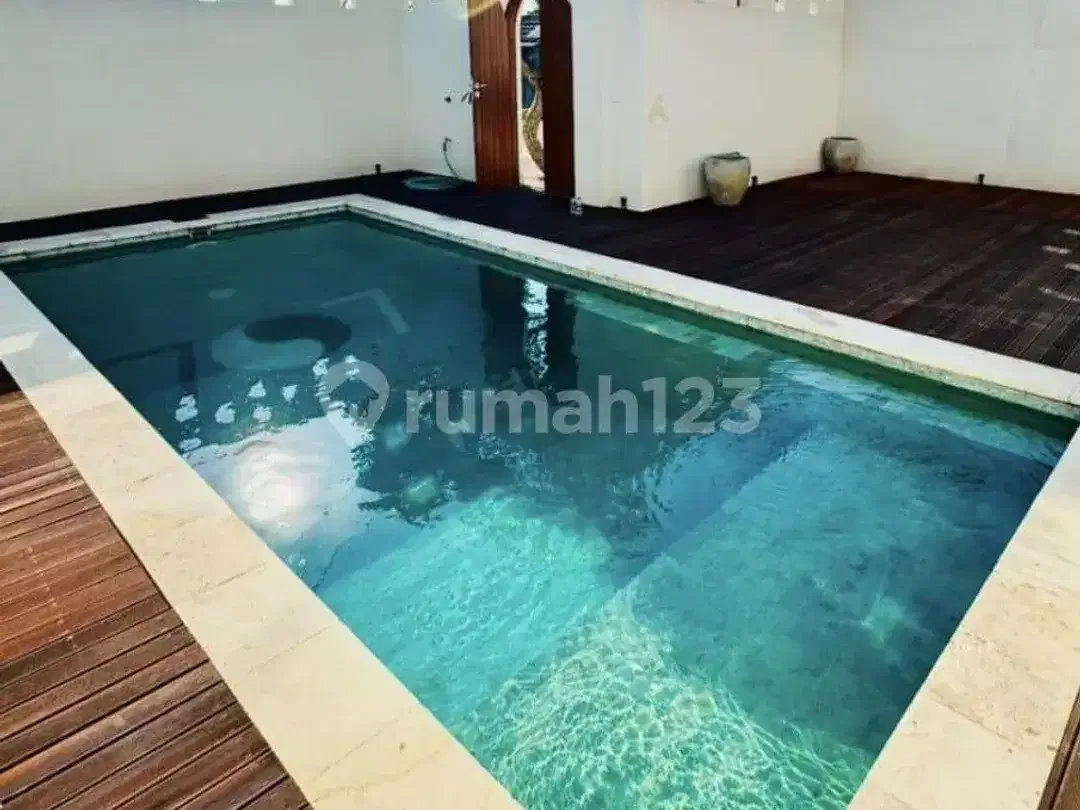 Disewakan Villa 3 Kamar Private Pool di Tibubeneng, Canggu - Image 4 of 5