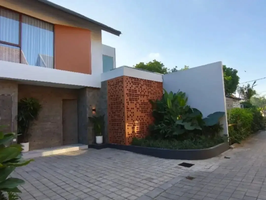 ROYAL VILLAS BALI SANUR KAWASAN ELITE STRATEGIS RENON DENPASAR BALI - Image 4 of 10