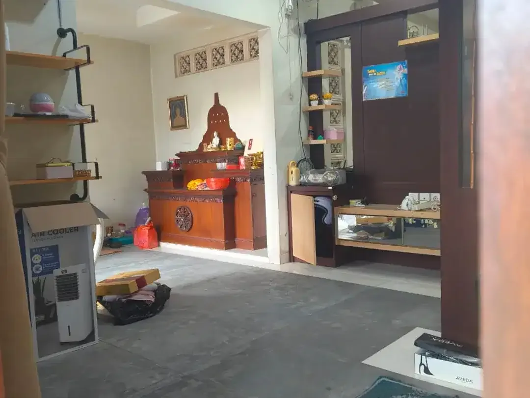 FOR SALE RUMAH KOST 2LT HITUNG TANAH LOKASI PREMIUM SANUR - Image 4 of 10