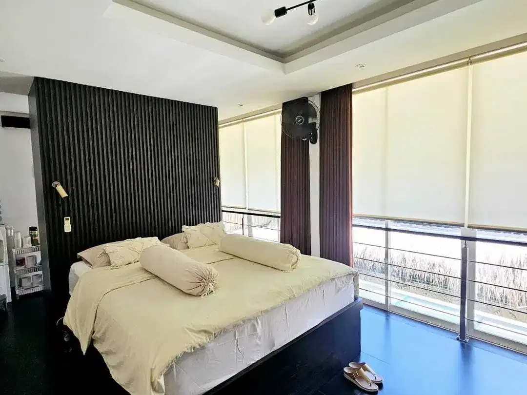 Villa Strategis Minimalis Banjar Semer Kerobokan Bali - Image 8 of 10