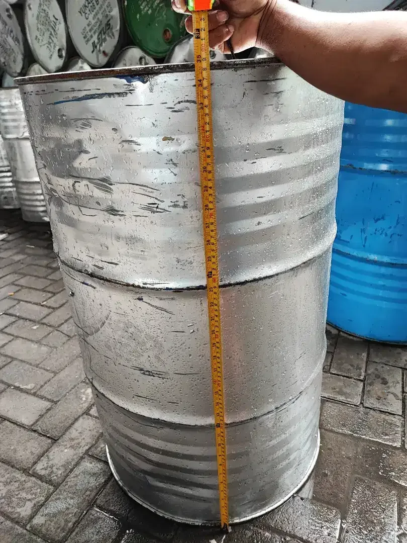Drum besi bekas oil / resin - Image 3 of 3