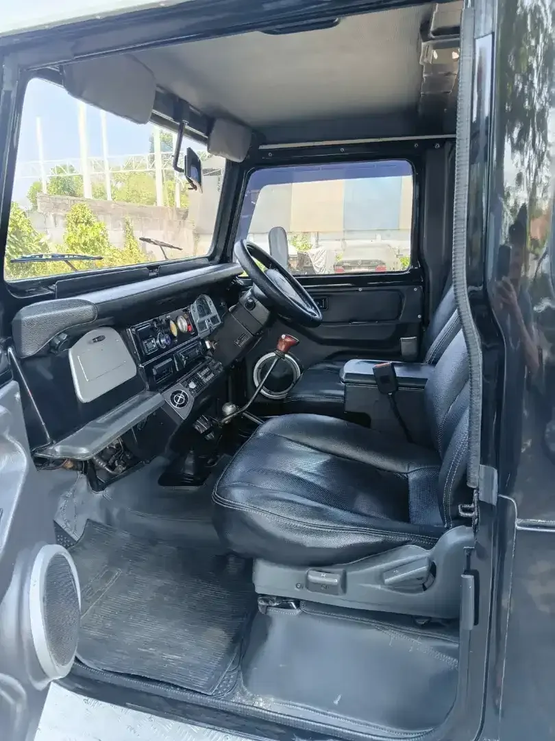 Toyota LandCruiser Hardtop Mesin 3B 4x4 Diesel BJ40 1983 Hitam - Image 7 of 10