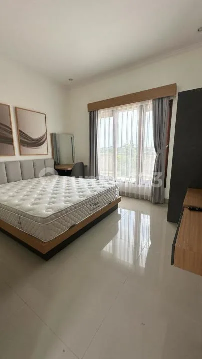 Exclusive House For Rent In Seminyak 3Br Fully Furnished One Gate - Image 3 of 4