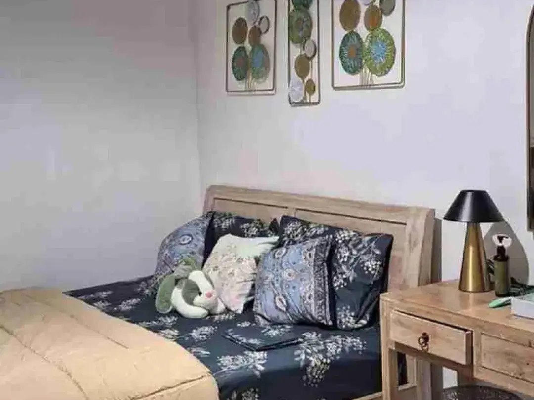 1 BEDROOMX FLAT WITH PRIVATE GATE AND KITCHEN IN JL TAMAN SARI KEROBOKAN - Image 6 of 10
