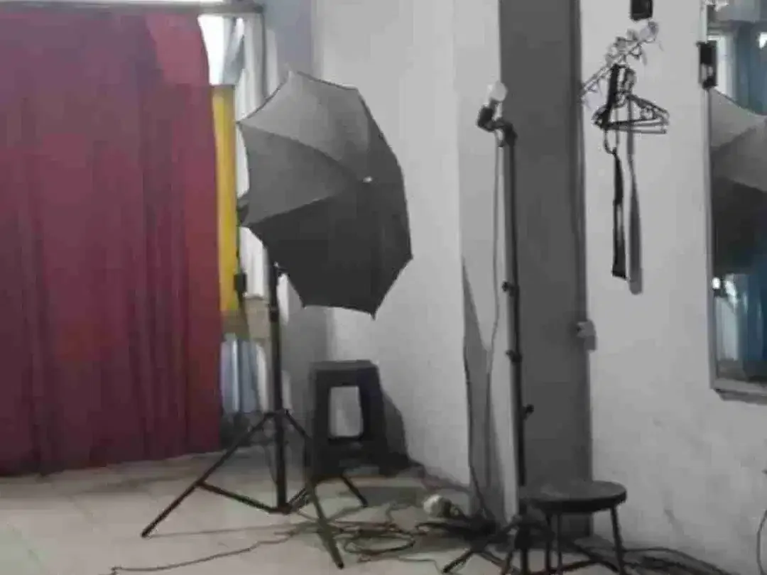 Dijual Bangunan Komersial 3,5 Lantai di Gajah Mada Tabanan - Image 5 of 9