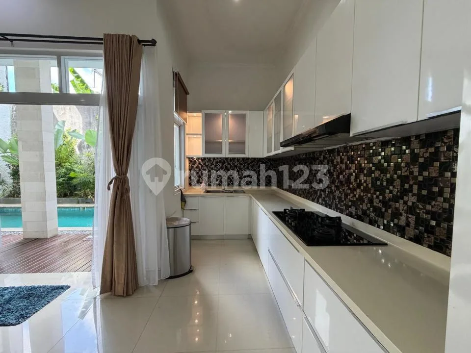 For Sale Hunian Semi Villa Kawasan Tenang dan Dekat Jalan Utama Jimbaran - Image 3 of 4