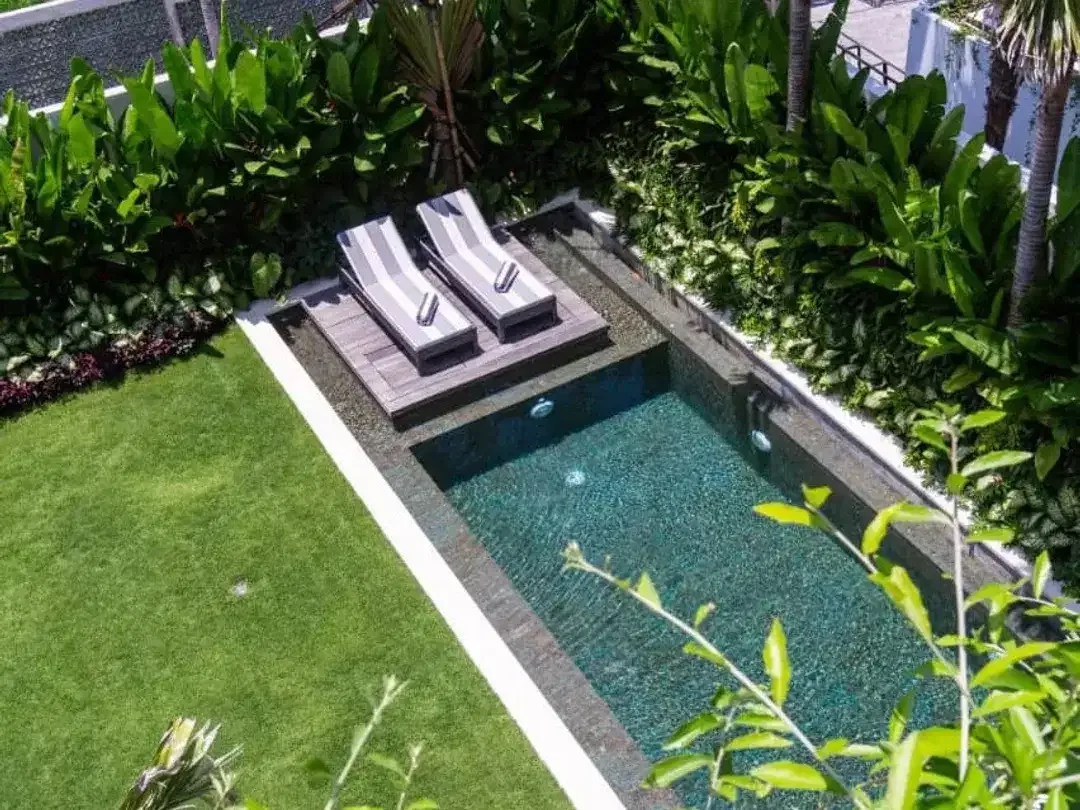 Di Sewakan Luxury Villa 5 Bedroom - Lokasi Kayu Tulang, Canggu, Bali - Image 3 of 10