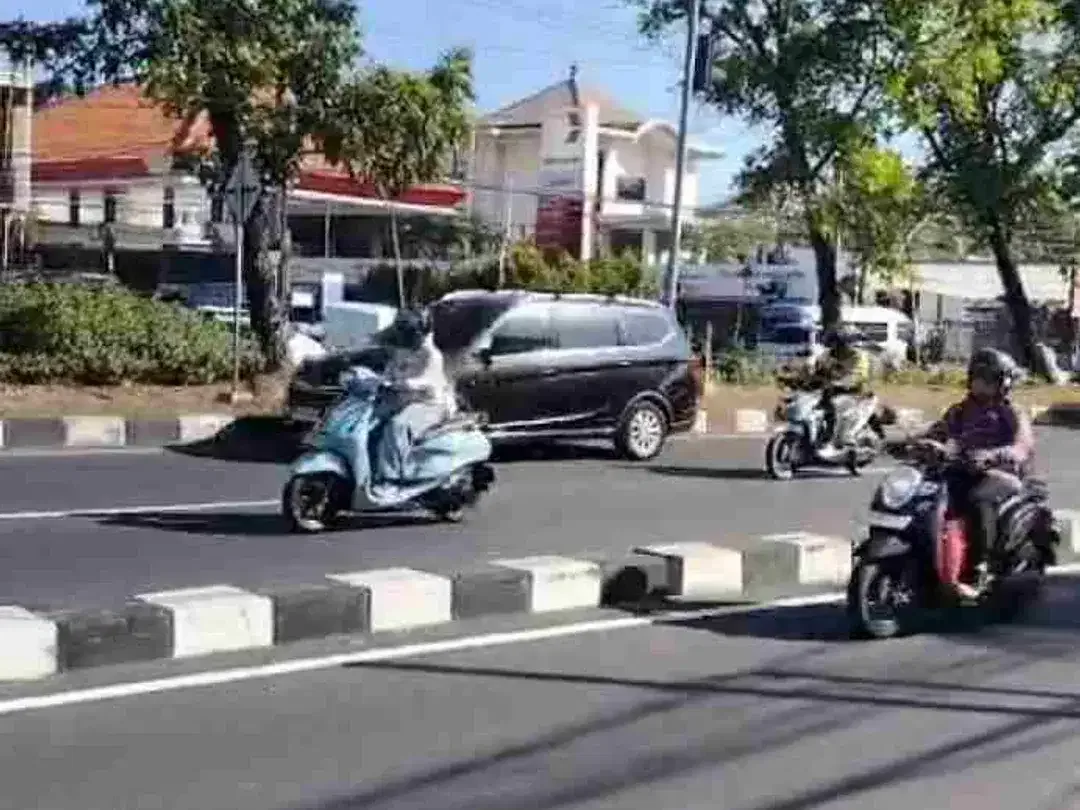 Disewakan Gudang 5a di pinggir Jln Bay Pas IB Mantra Denpasar Timur Bali - Image 3 of 10