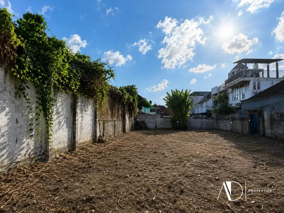 FREEHOLD | PRIME DEVELOPMENT LAND IN KEROBOKAN - Image 3 of 6