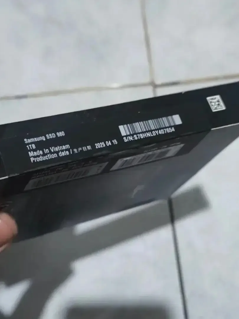 SSD Samsung 980 1TB PCIE 3.0 x4 SSD M.2 NVME - Image 3 of 3