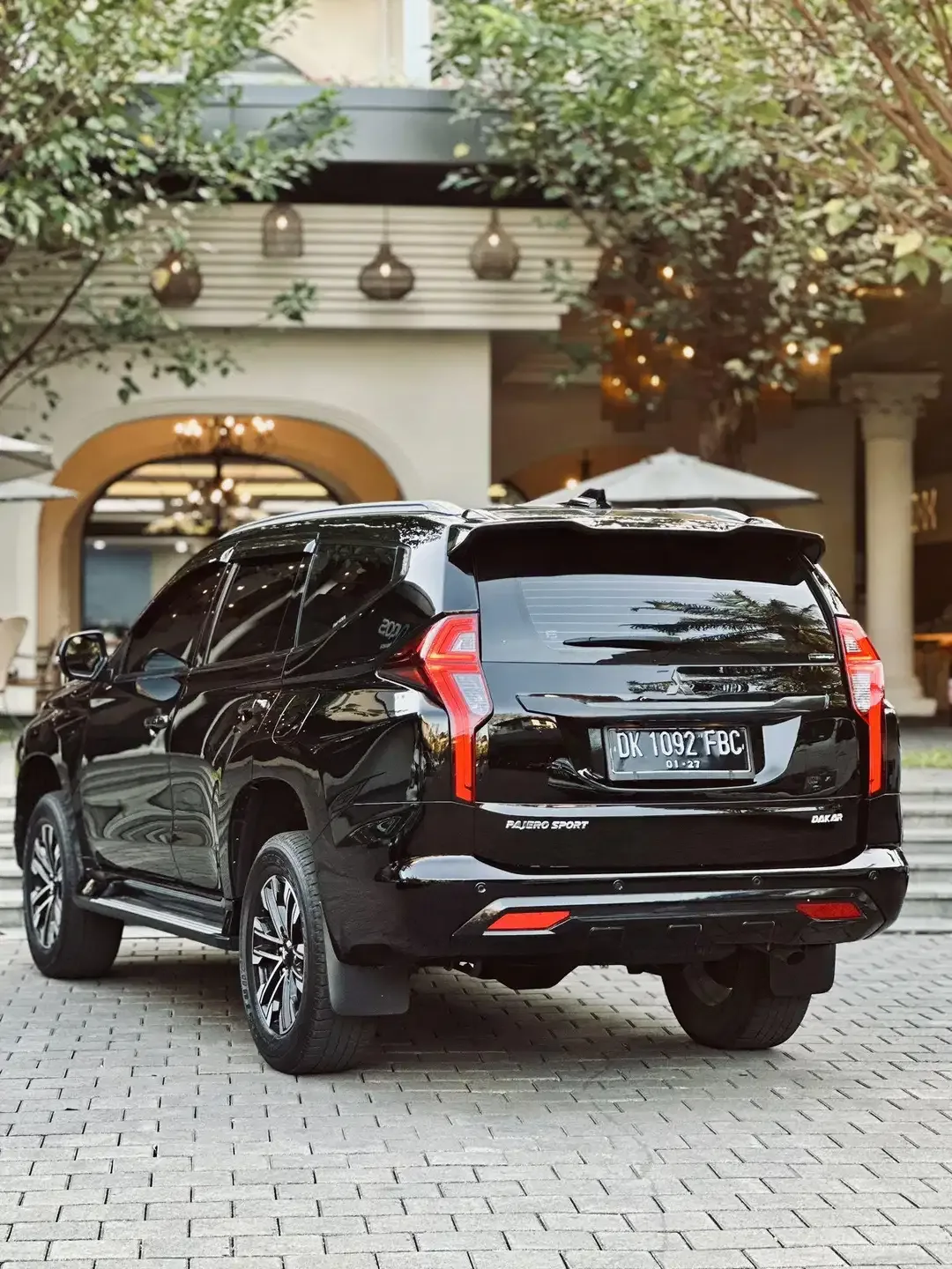 PAJERO SPORT DAKAR 4x2 AT 2022(pmk) ASLI BALI - Image 5 of 10