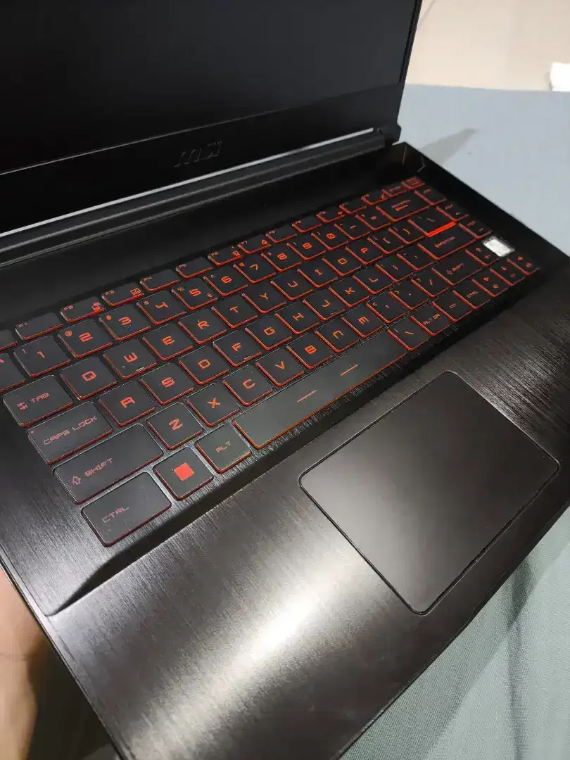 Laptop MSI Thin GF63-12VE | RTX4050 - I5 GEN 12 - 16/512 - Image 2 of 9