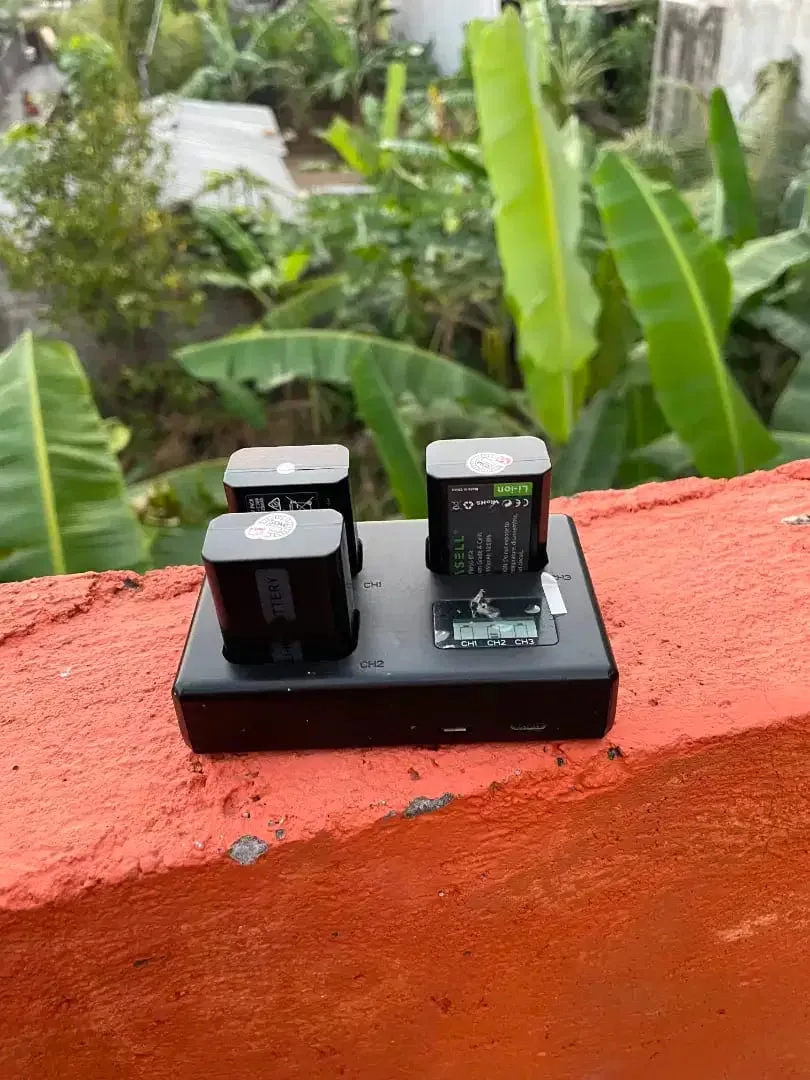 Dijual Sony A6400 + Sony 18-135mm OSS - Image 7 of 8